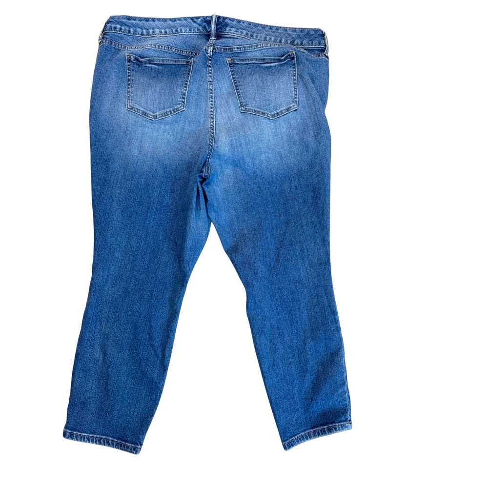 Torrid Jeans Women 18 Blue Denim Cropped Mid Rise Straight Leg Stretch Casual - Picture 2 of 7